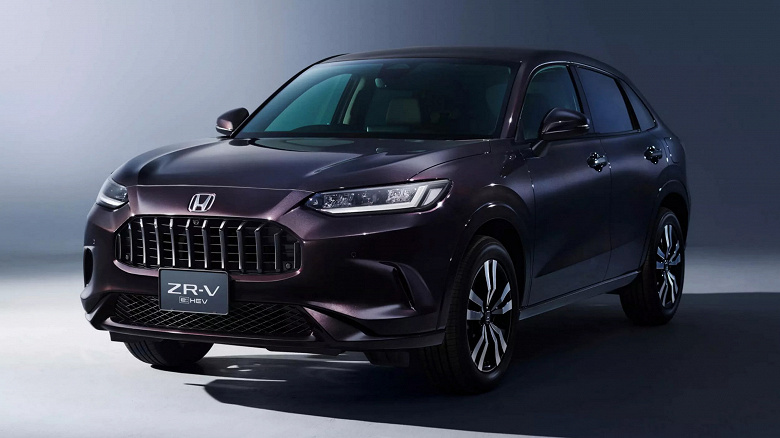 Представлен кроссовер Honda ZR-V 2026. У машины больше нет бензинового мотора, теперь ZR-V исключительно гибрид